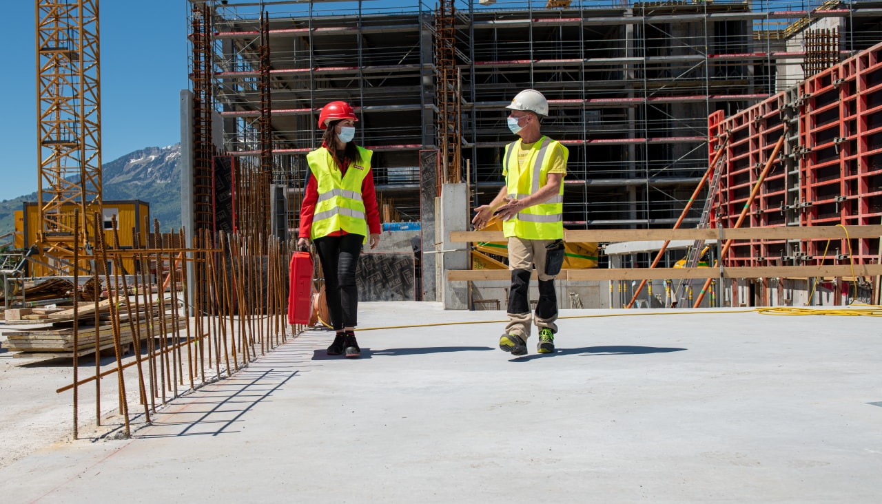 Workers practising social distancing on a jobsite
